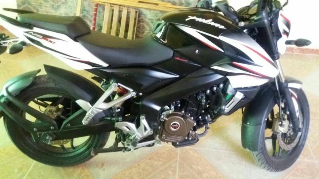 Pulsar Ns 200