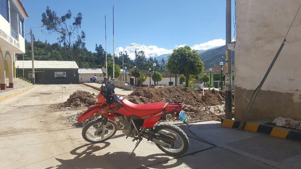 Vendo Honda Tornado 250