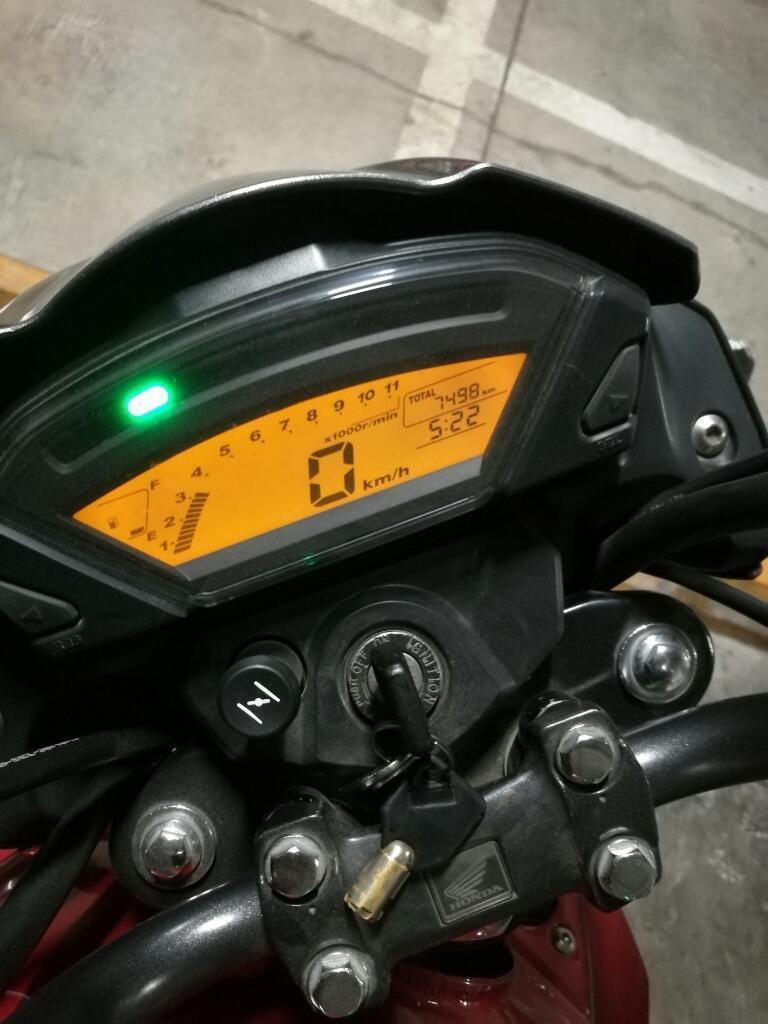 Honda Invicta Impecable