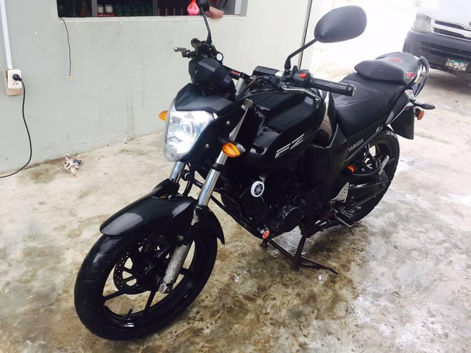 Se vende moto YAMAHA FZ16