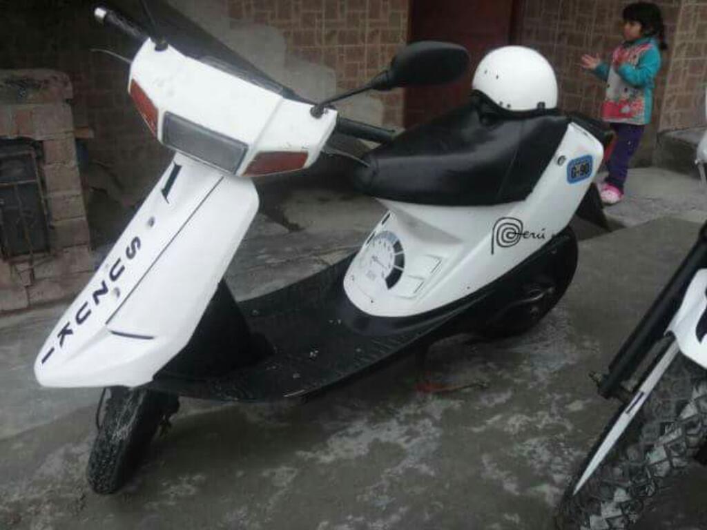 Vendo Moto 2 Tienpos Suzuki