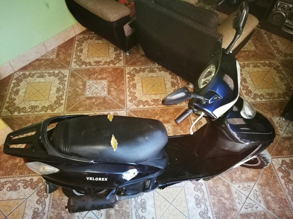 Moto Modelo Scooter