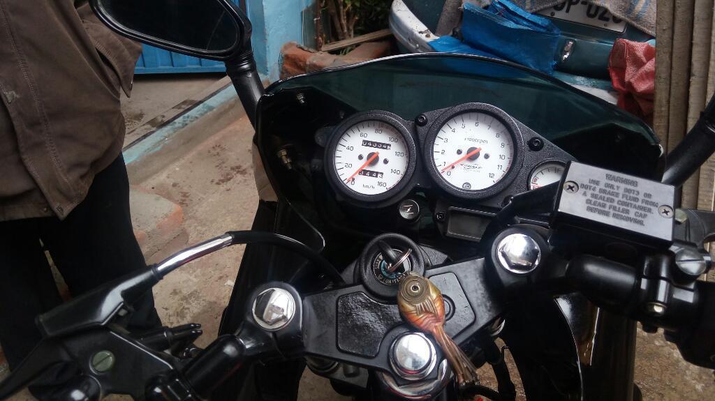 Vendo Moto Italika Rt200 en Buen Estado