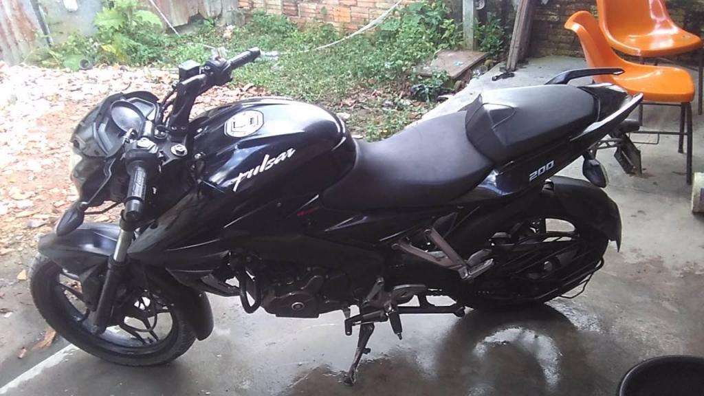 PULSAR NS 200 AÑO 2015