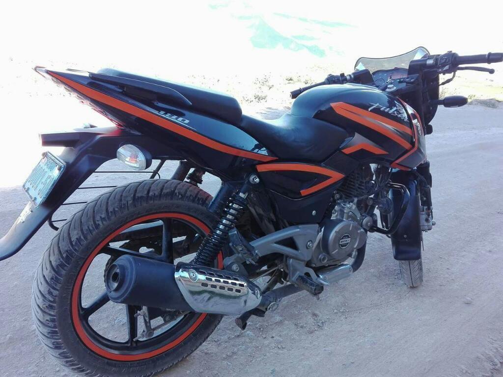 Vendo Moto Lineal Bajaj Pulsar 180 .2016