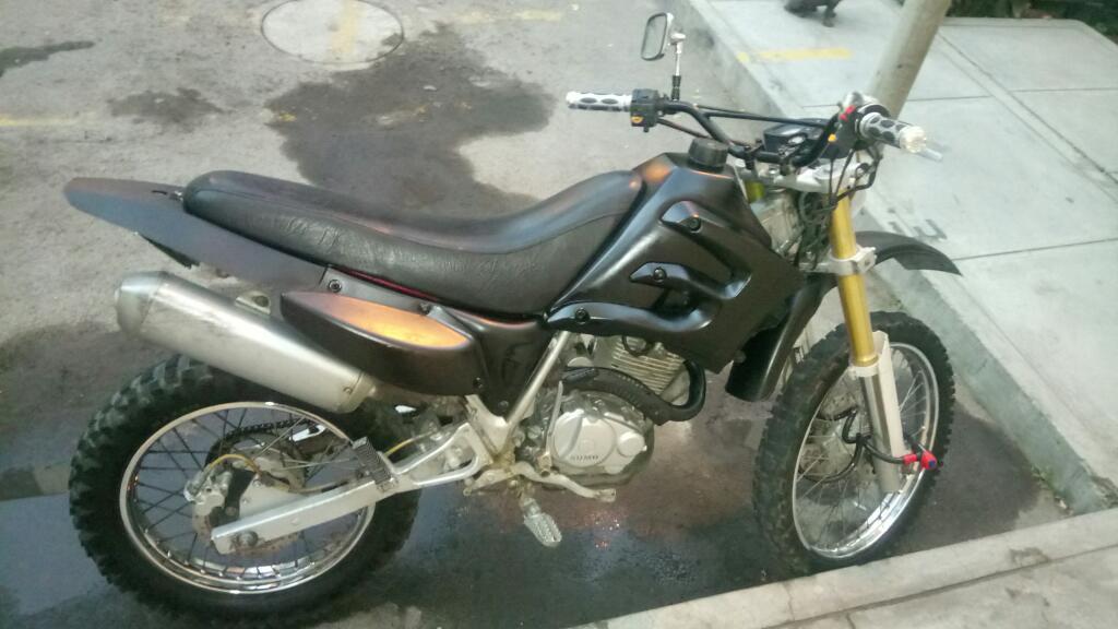 Vendo Motocross Sumo 250cc