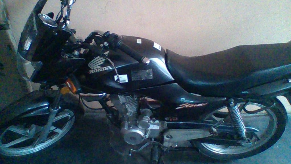 VENTA DE MOTO HONDA,CONGELADORA MABE Y ARTESANIAS EN MADERA PARA SALAS