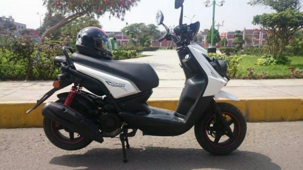Vendo Moto Scooter Lifan 150 con Soat