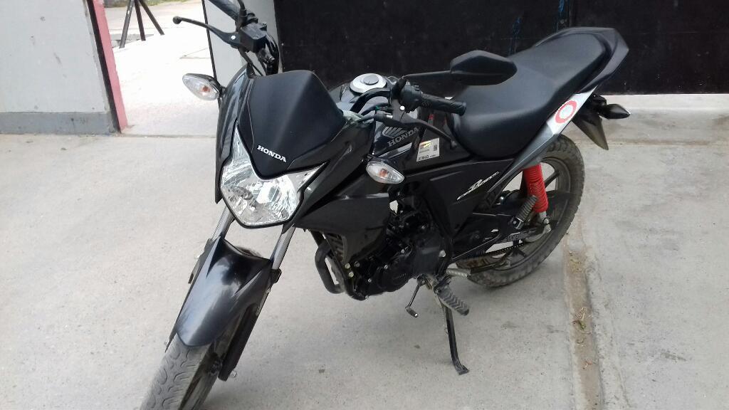 Vendo Moto Lineal Honda Cbr 110