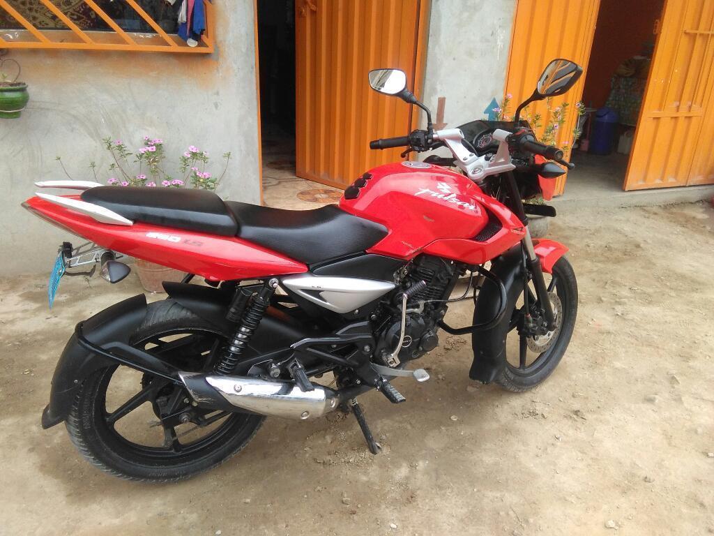 Moto Pulsar 135