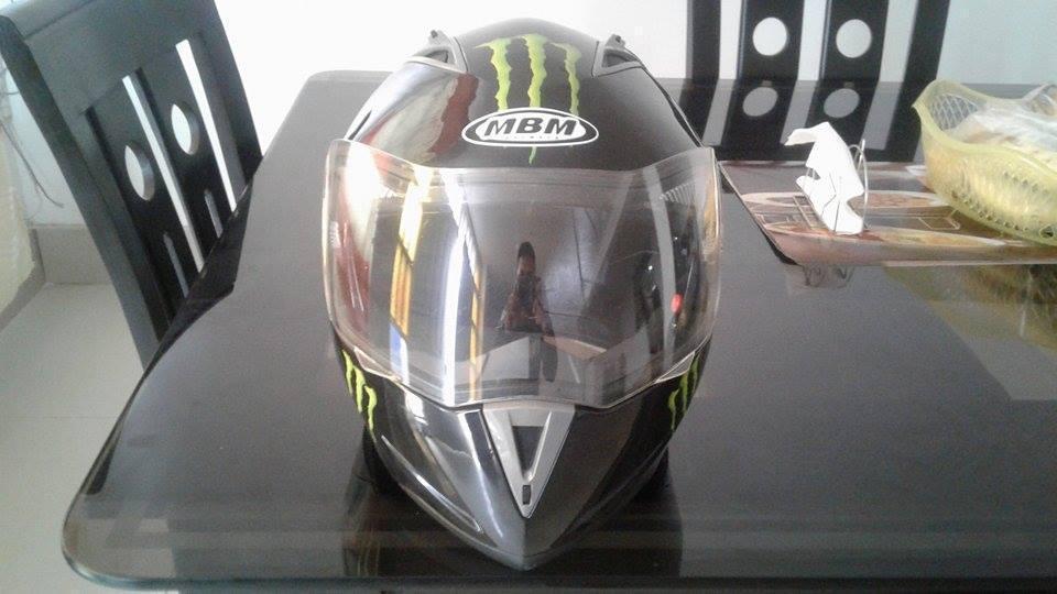 VENDO CASCO CERTIFICADO MBM