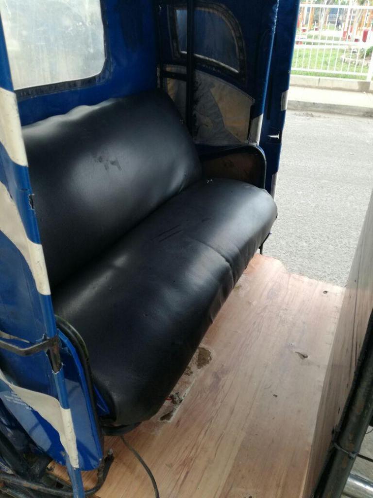 Vendo mi moto lifan # 992479927 tiene soat