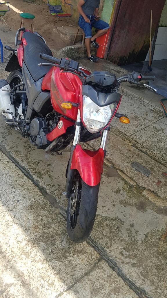 Vendo Mi Fz16 Pitiiita Doc en Regla