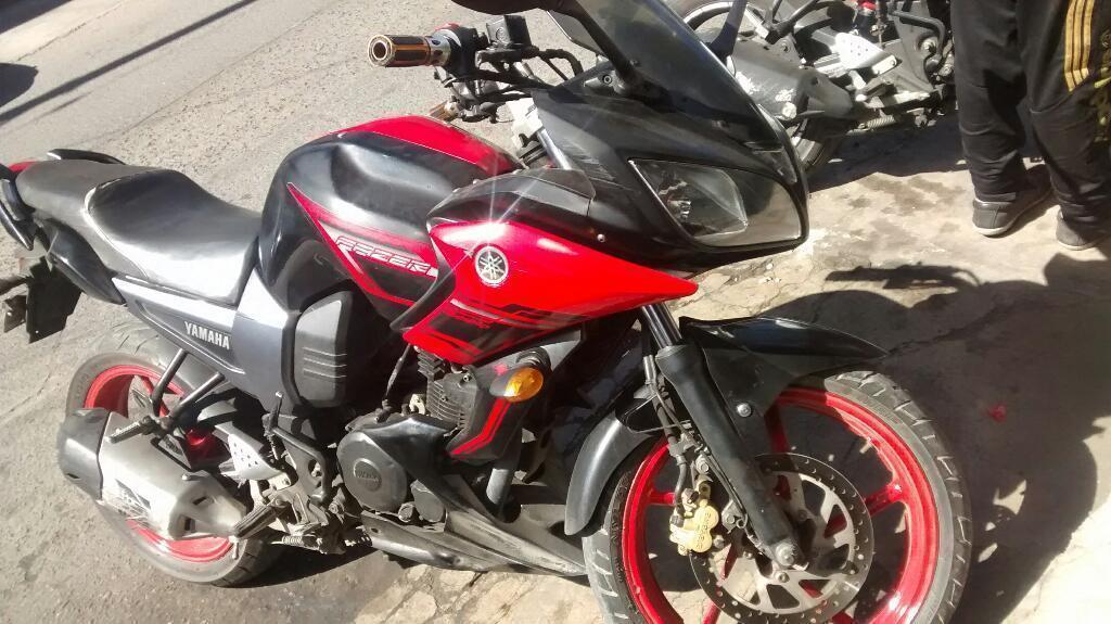 Vendo Moto Yamaha Fazer