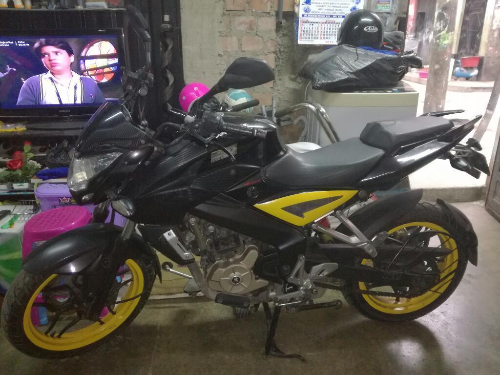 Moto Pulsar 200 Ns