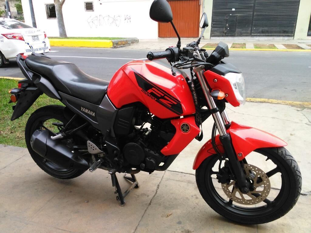 Moto Yamaha Fz16