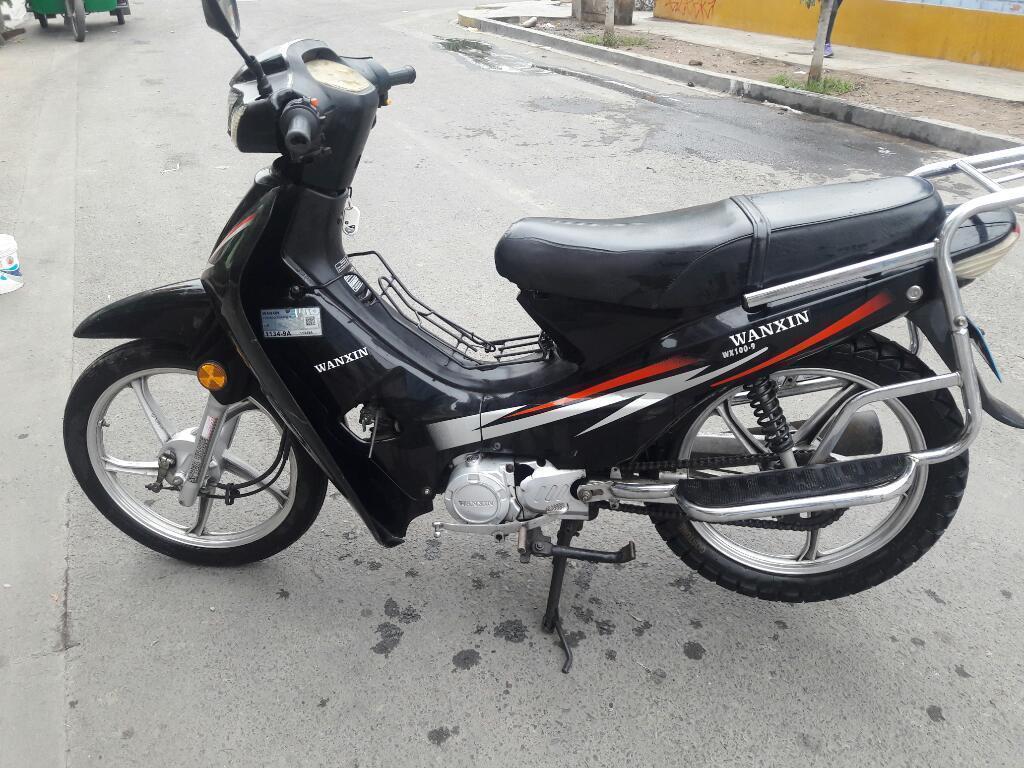 Vendo Mi Moto X Motivo de Viaje Papeles