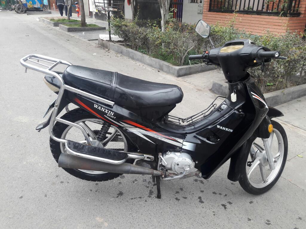 Vendo Mi Moto X Motivo de Viaje Papeles