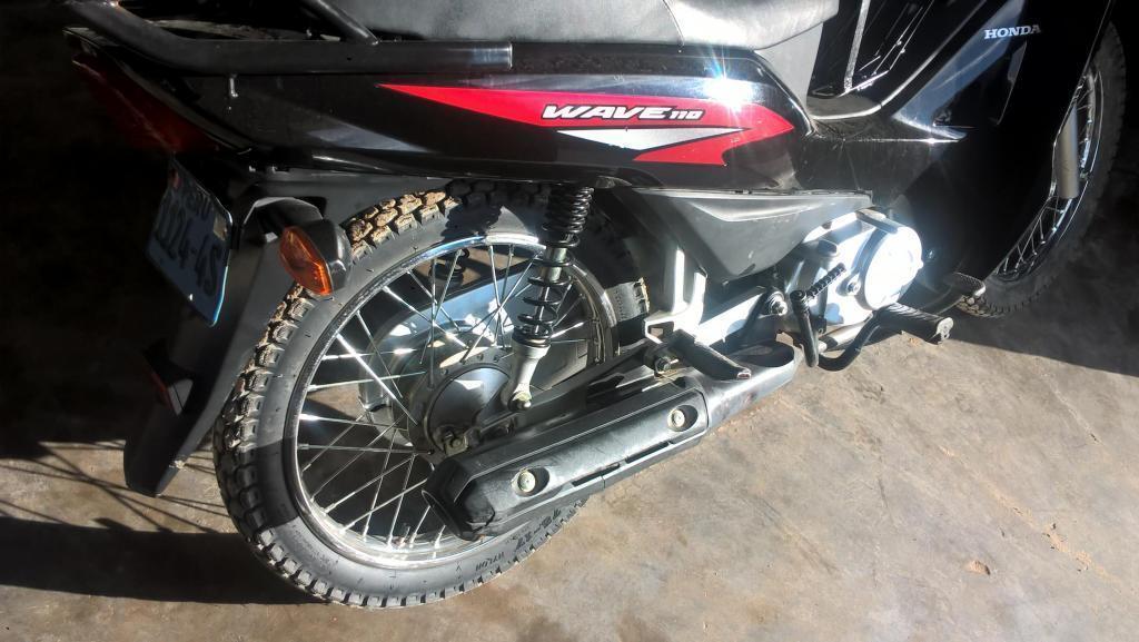 VENDO MOTO WAVE EN PERFECTO ESTADO