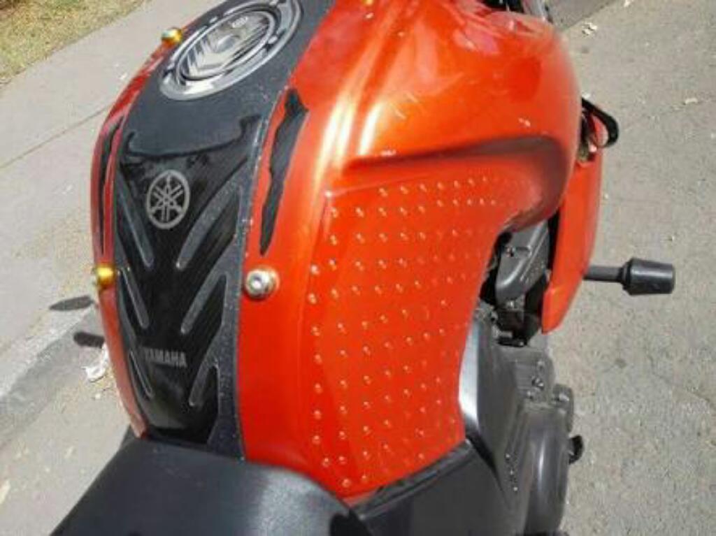 Vendo Moto Yamaha X Ocacion. Comversable