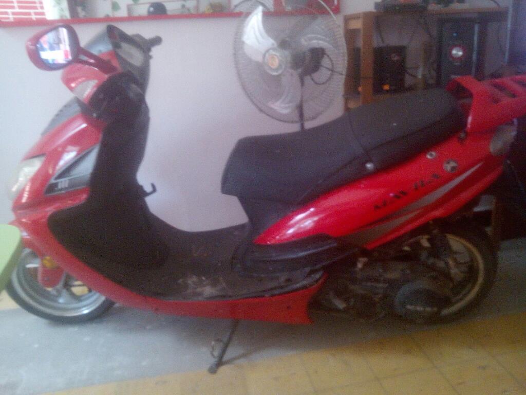 Vendo X Viaje Moto Mavila Murano S/1,995