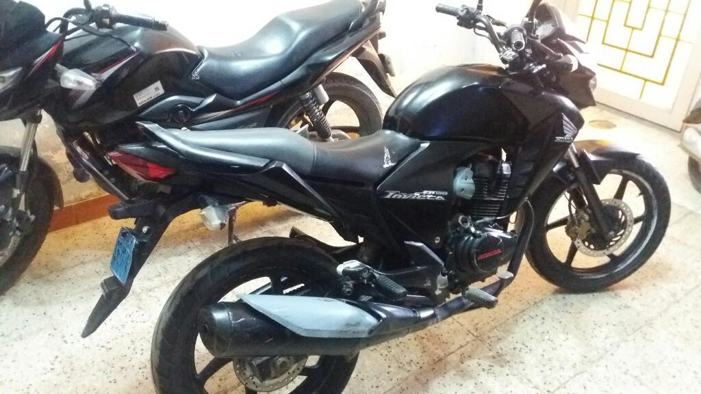 Moto Honda Invicta Modelo 2012