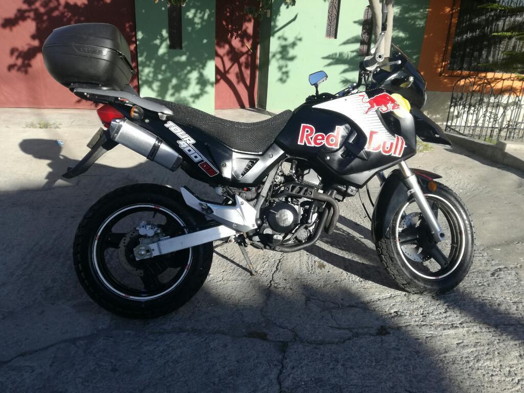 Ocasion Remato Moto Viajera Motor 400cc