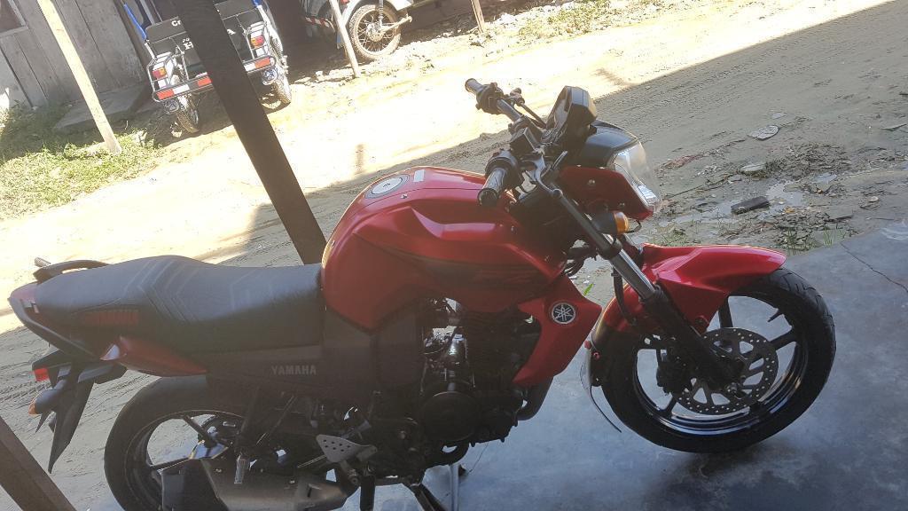 Vendo Mi Fz16 Del 2014 en Perfecto Estad