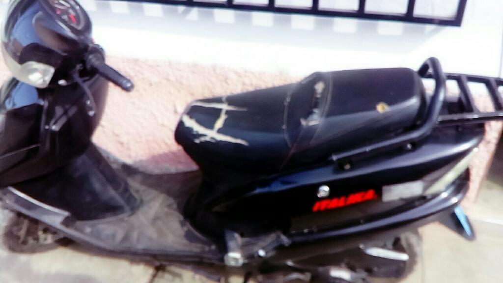 Vendo Moto
