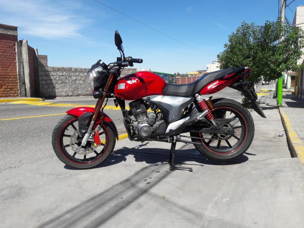 Vendo Moto Keeway Año 2012