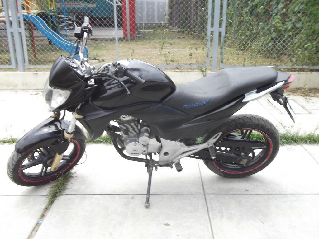 remato moto deportiva alta 200c.,c.c igualita a la pulsar 200