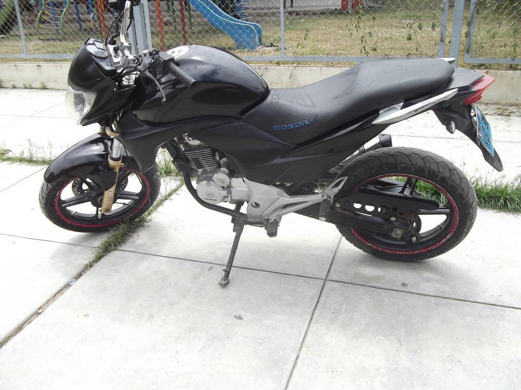 remato moto deportiva alta 200c.,c.c igualita a la pulsar 200