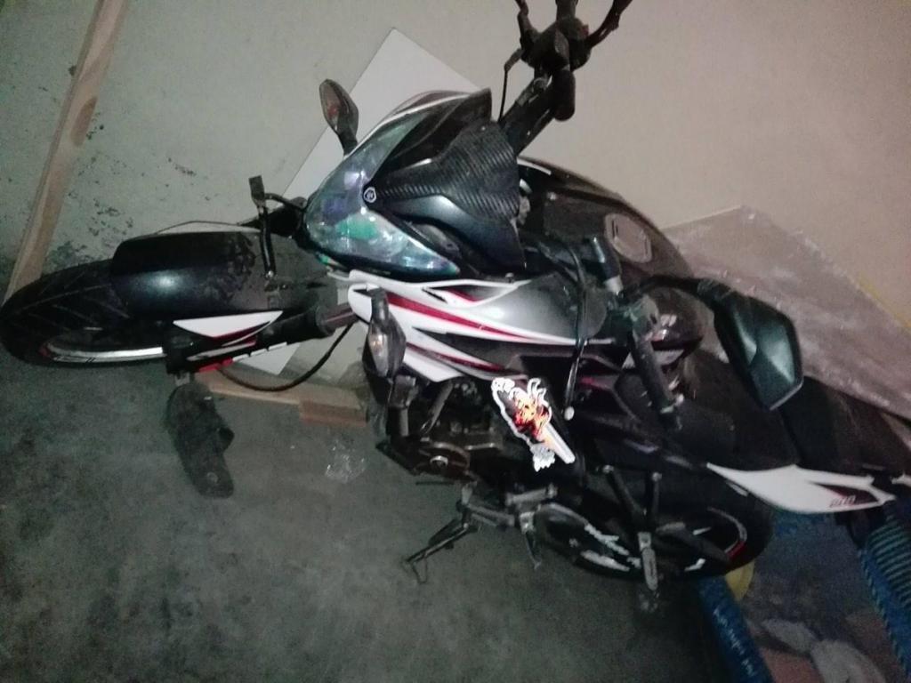 pulsar ns 200 buen estado urgente!!!!!!!