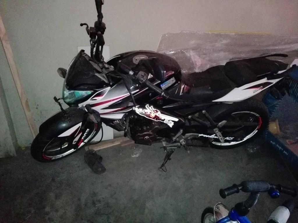 pulsar ns 200 buen estado urgente!!!!!!!