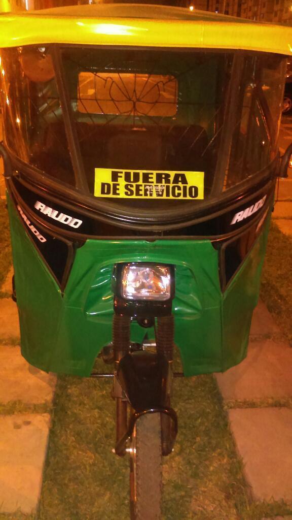 por Motivo de Viaje Bendo Moto