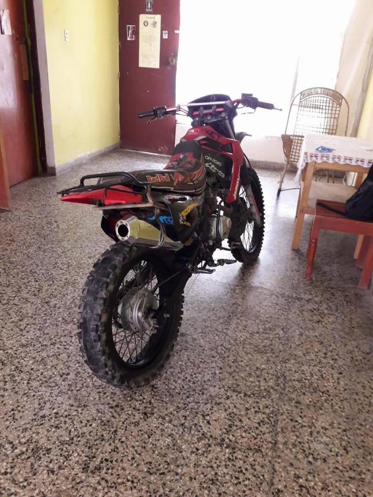 SE VENDE MOTOCROSS 200 948173445