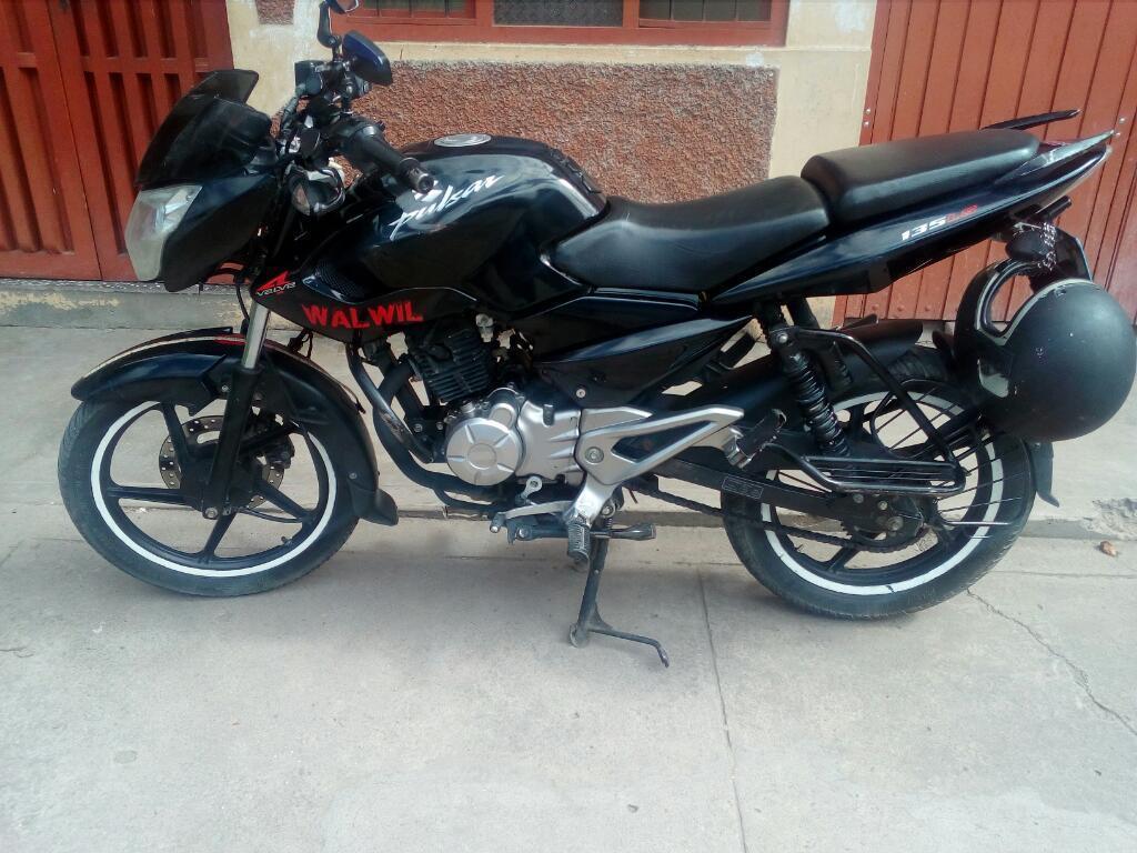 Vendo Una Moto Pulsar 135 Año 2012