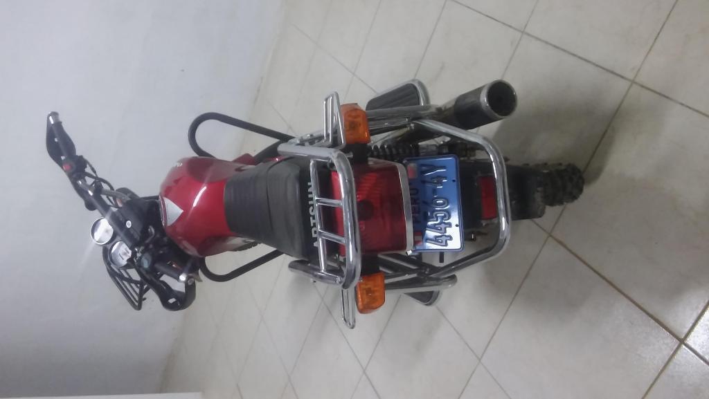 Vendo Moto ARTSUM