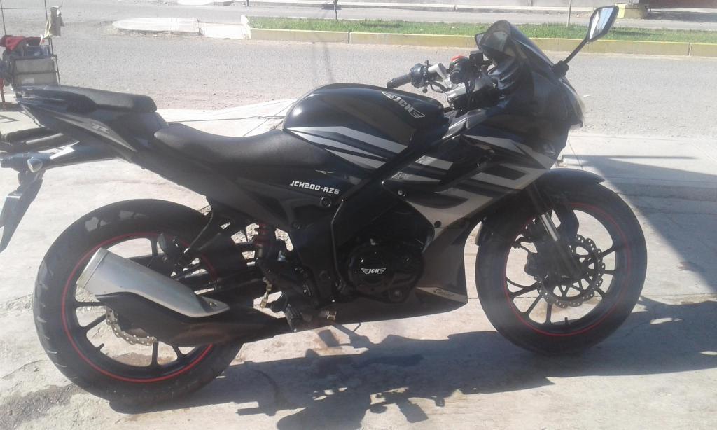 VENDO MOTO JCH 200 RZ6