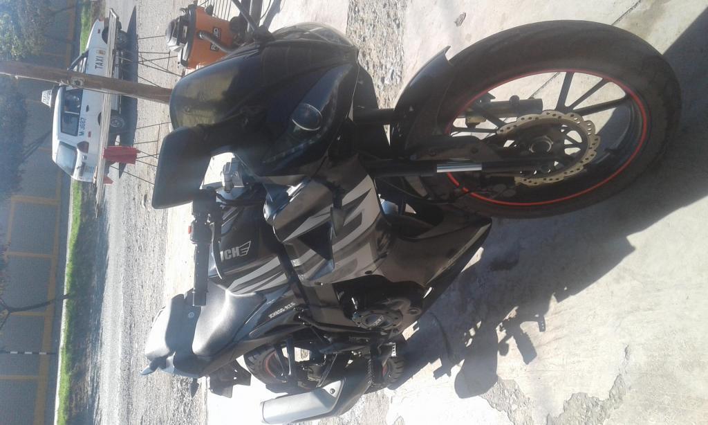 VENDO MOTO JCH 200 RZ6