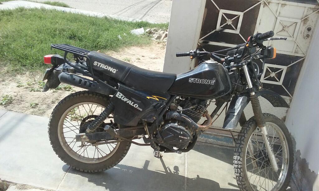 Moto de Ocasion Motor 200 Año 2012