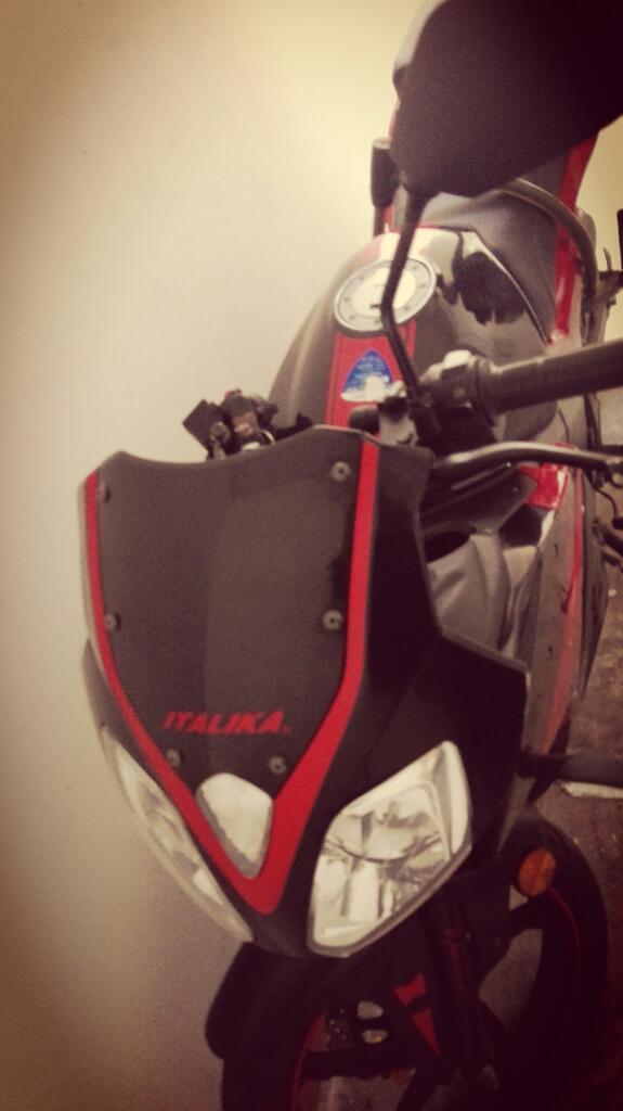 Moto Italika Rt200