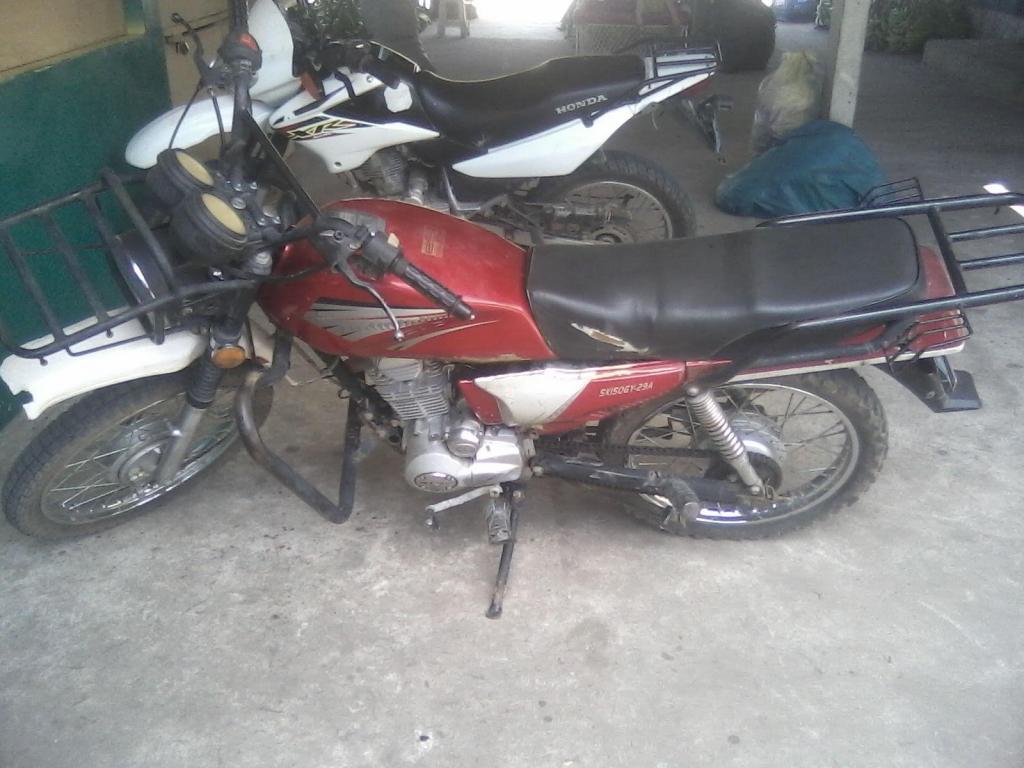 vendo moto marca SKYMOTO SK150GY29B