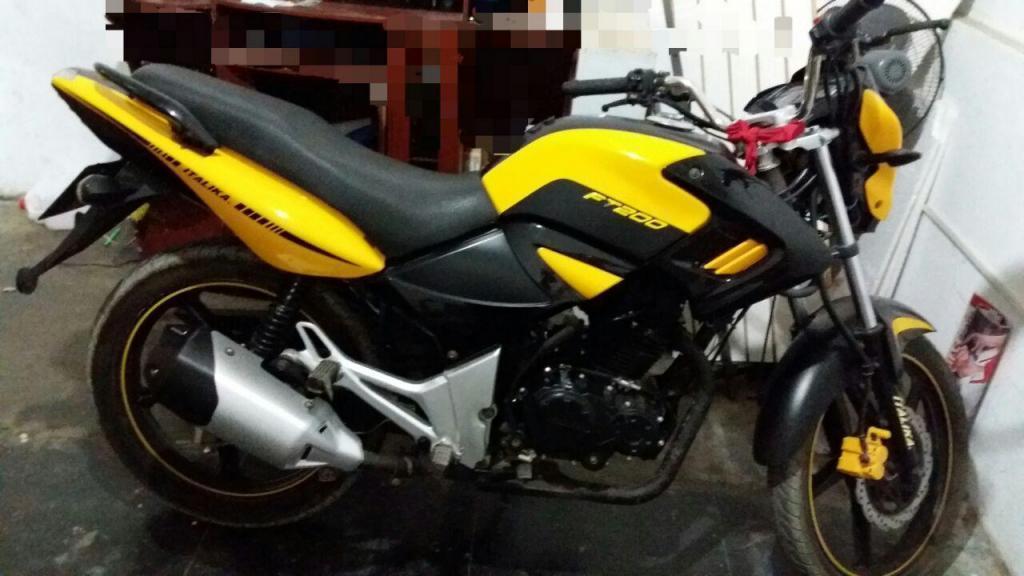 vendo moto italika