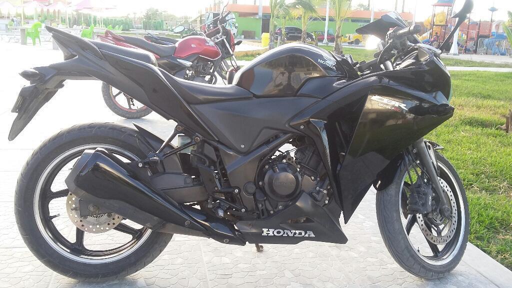 Vendo Moto Honda Cbr 250