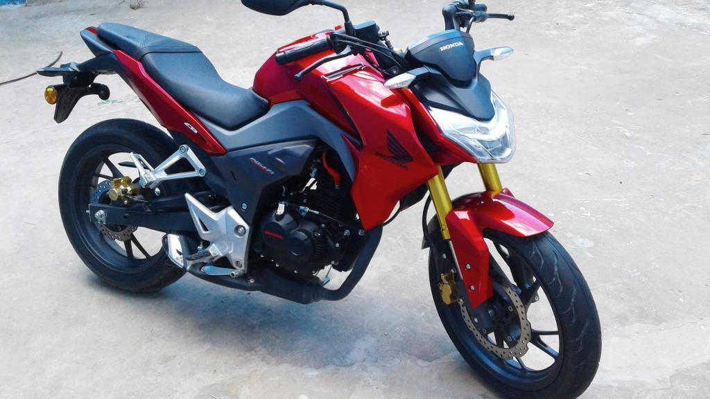 Vendo HONDA CB190r NUEVA 2017