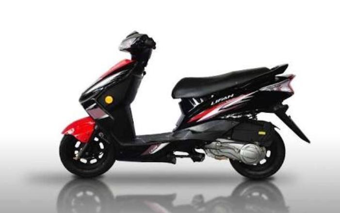 Moto scooter lifan 125