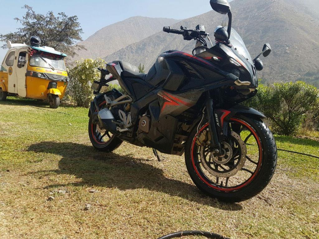 Venta urgente: Moto Pulsar Rs 200 año 2016