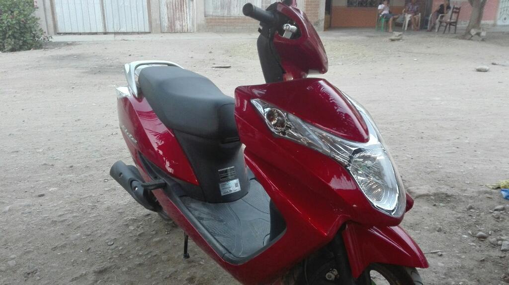 Moto Honda Elite