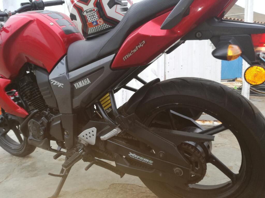 Moto Yamaha Fz16